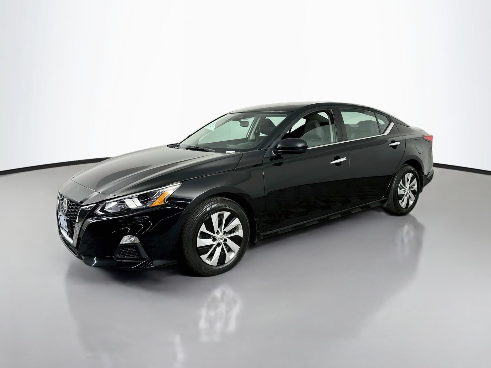 Used 2021 Nissan Altima 2.5 S FWD image 3