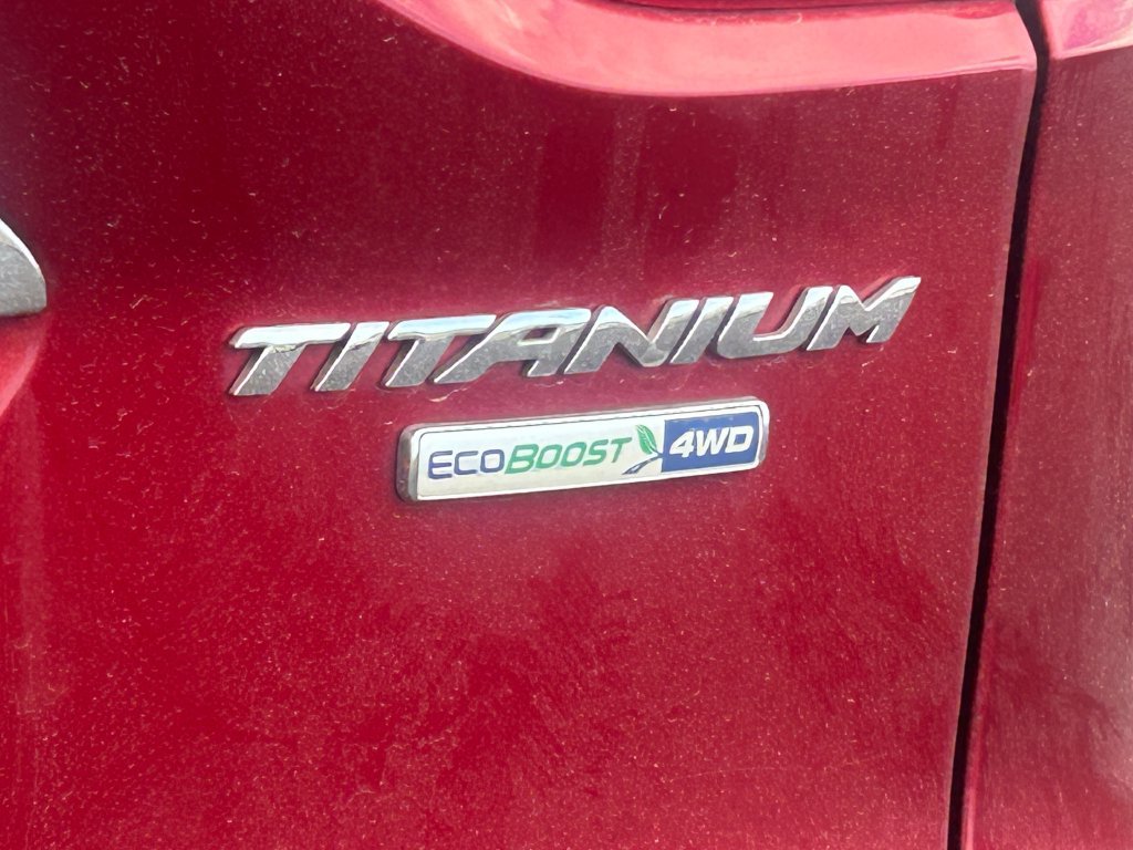 Used 2015 Ford Escape Titanium w/ Equipment Group 301A AWD/4WD image 5