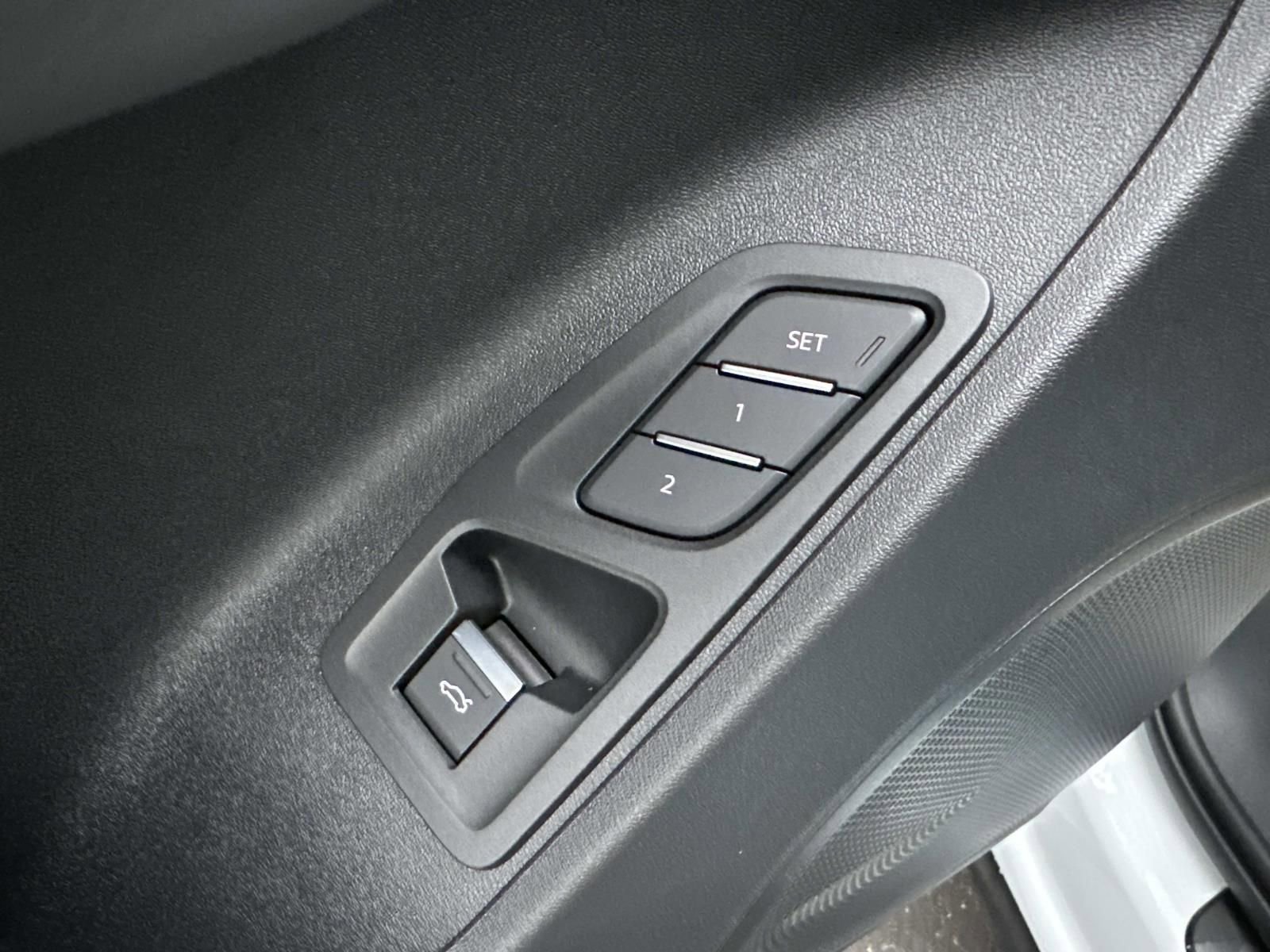 New 2026 Audi Q3 quattro 2.0T image 12