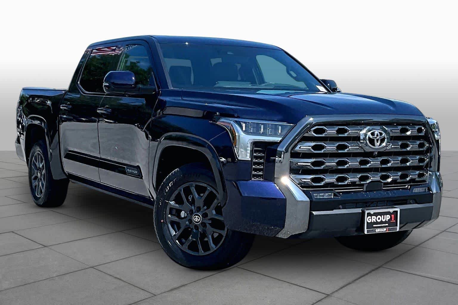 Used 2025 Toyota Tundra Platinum AWD/4WD image 3