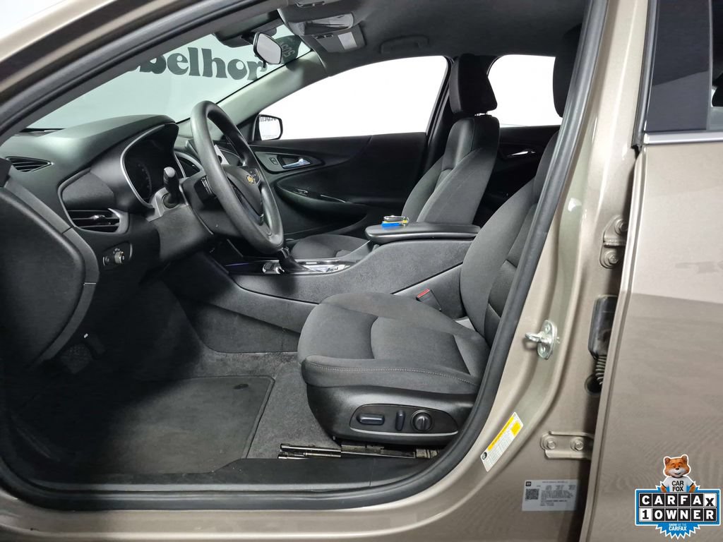 Certified 2024 Chevrolet Malibu LT FWD image 10