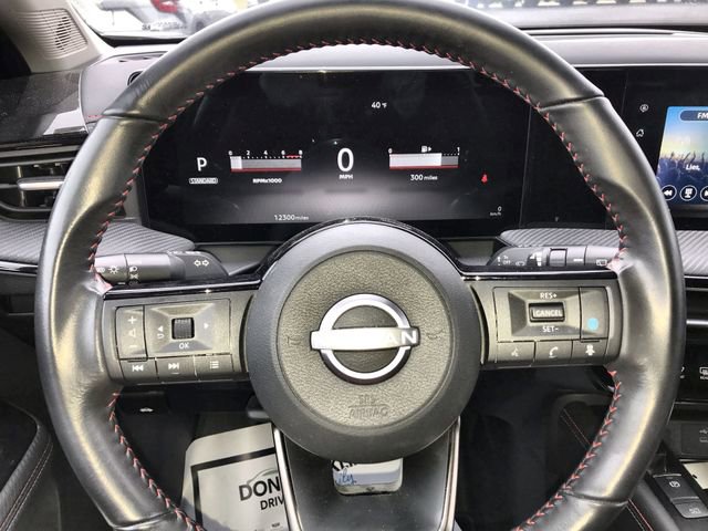 Certified 2025 Nissan Kicks SR image 14