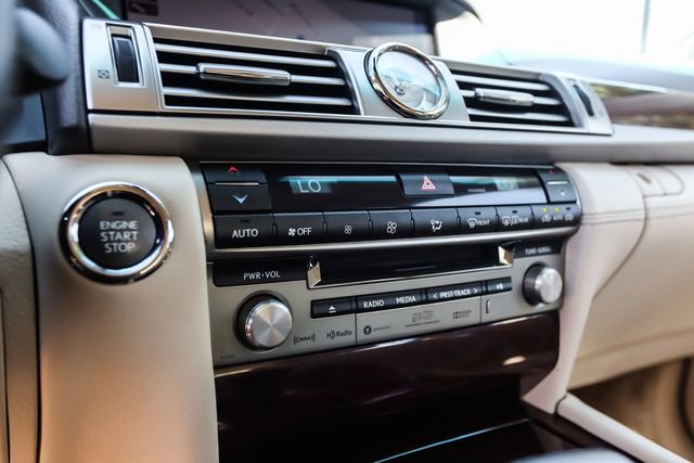Used 2016 Lexus LS 460 L AWD/4WD image 28