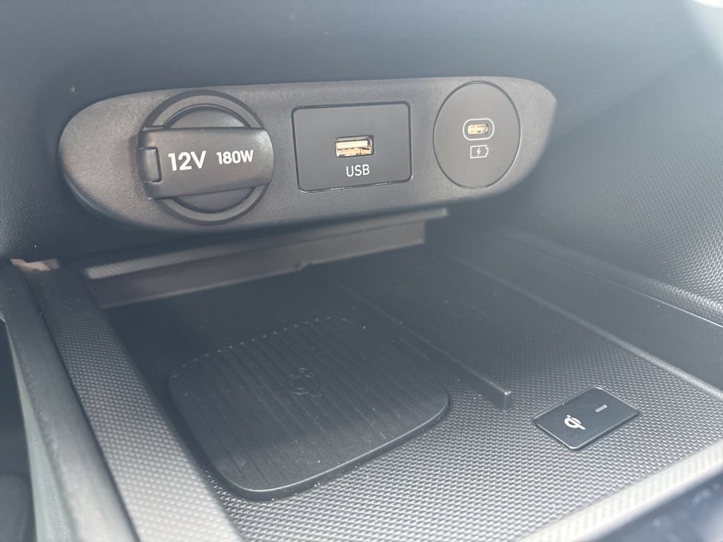 Certified 2026 Hyundai Elantra Sport FWD image 23