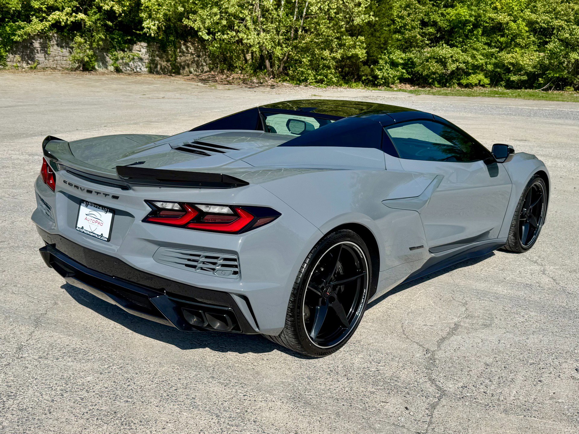 Used 2025 Chevrolet Corvette E-Ray w/ Battery Protection Package image 3