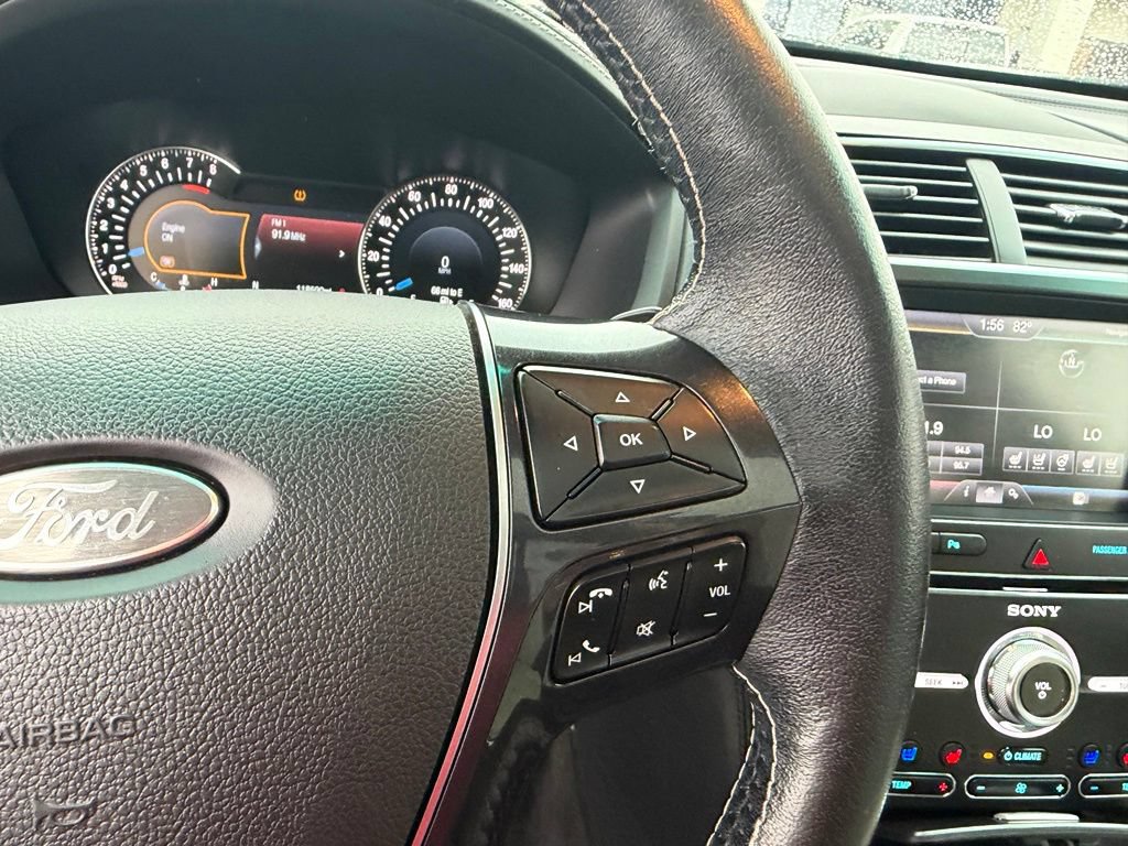 Used 2016 Ford Explorer Platinum AWD/4WD image 33