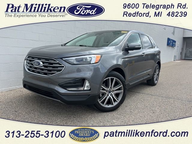 Certified 2022 Ford Edge Titanium w/ Class II Trailer Tow Package