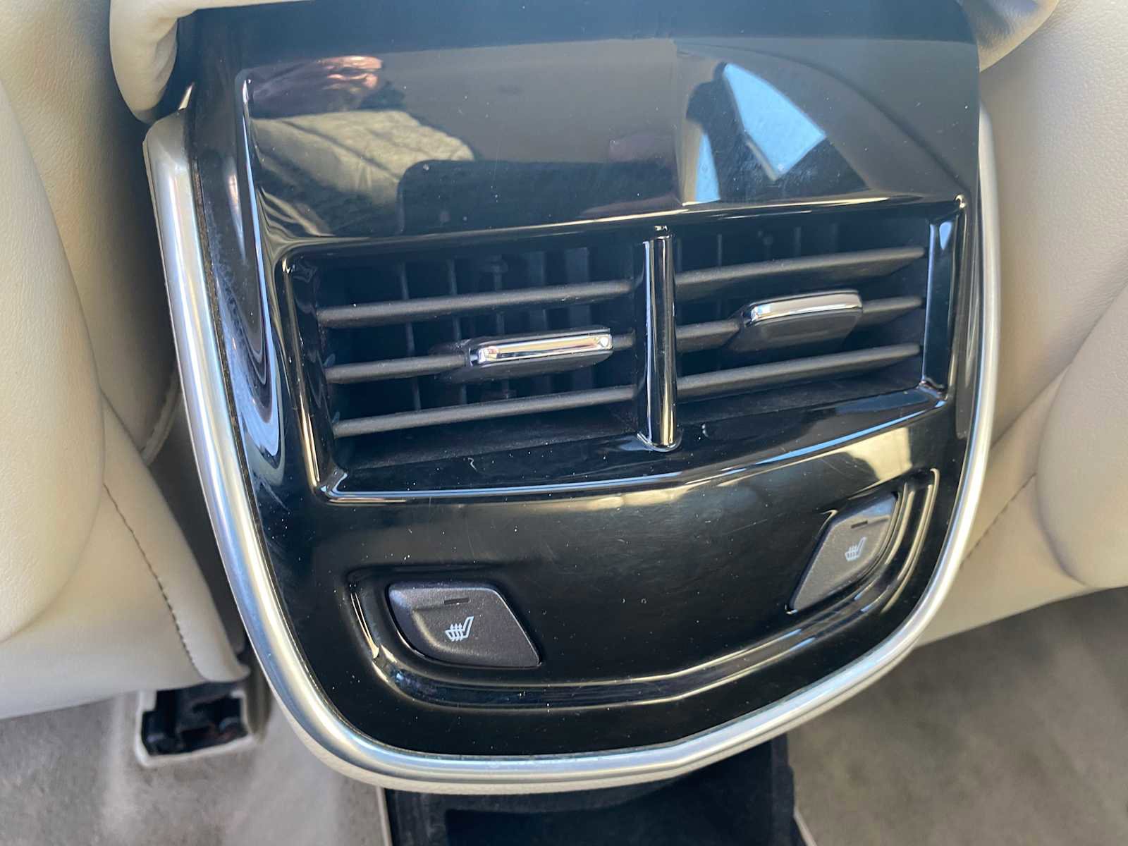 Used 2013 Cadillac XTS Luxury w/ Driver Awareness Package image 26