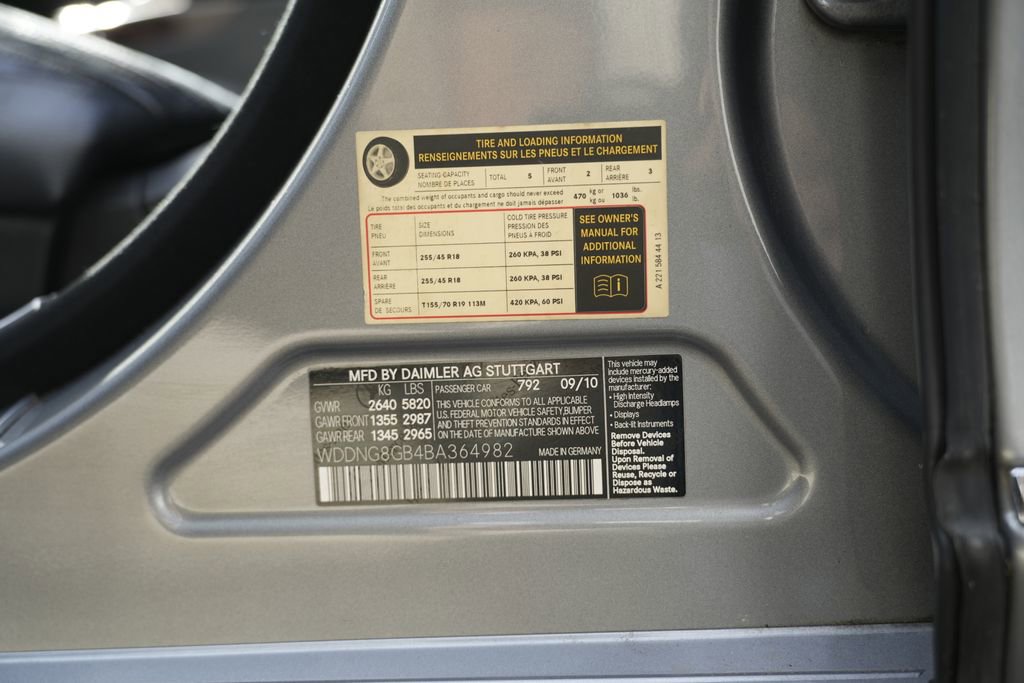 Used 2011 Mercedes-Benz S 550 4MATIC image 68