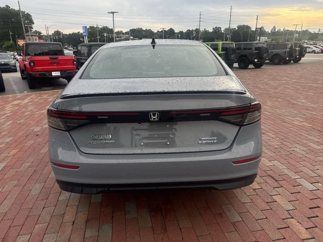 Used 2025 Honda Accord Sport image 13