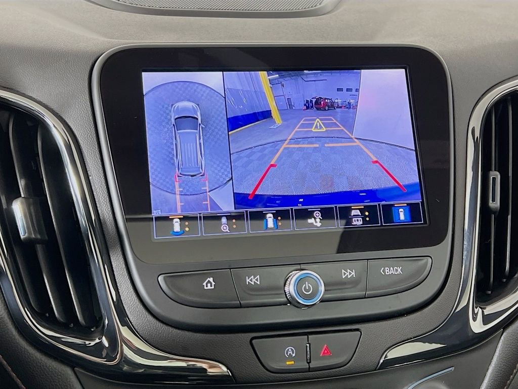 Used 2023 Chevrolet Equinox RS w/ RS Leather Package image 14