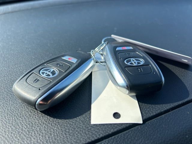 Used 2023 Toyota GR86 image 18