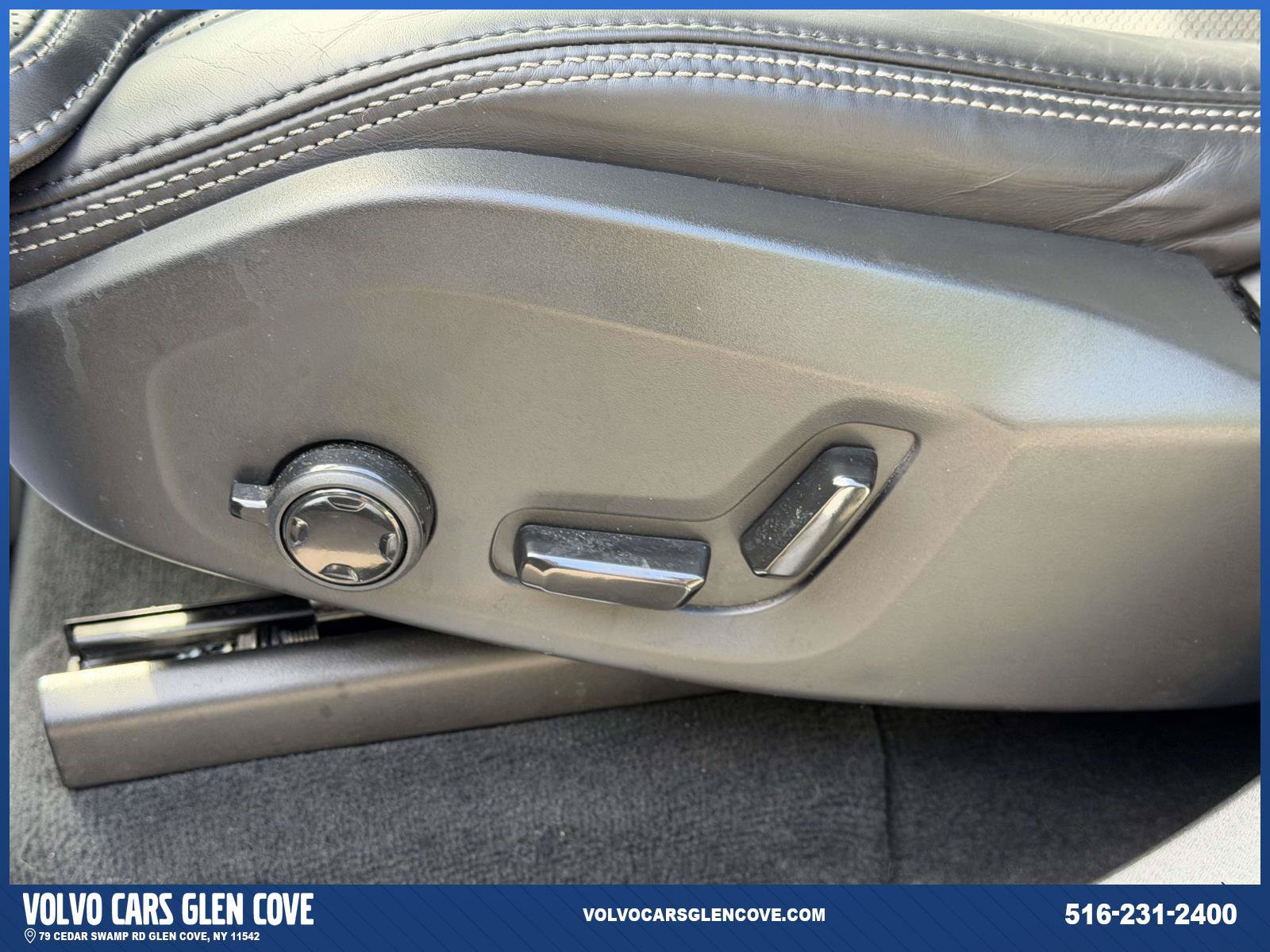 Used 2025 Volvo XC90 T8 Ultra w/ Protection Package Premier AWD/4WD image 15