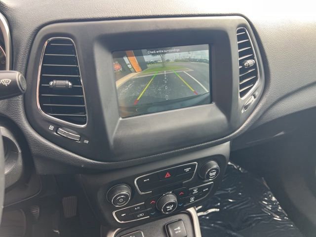 Used 2019 Jeep Compass Latitude image 15