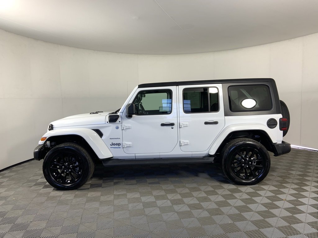 Used 2021 Jeep Wrangler Unlimited Sahara image 6
