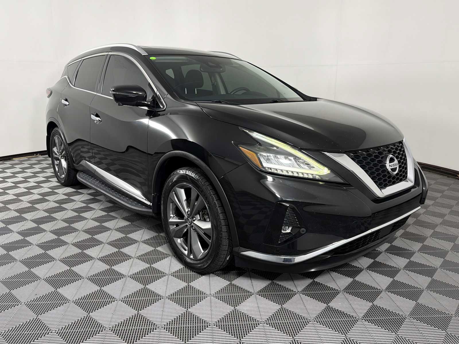 Used 2019 Nissan Murano Platinum AWD/4WD image 1