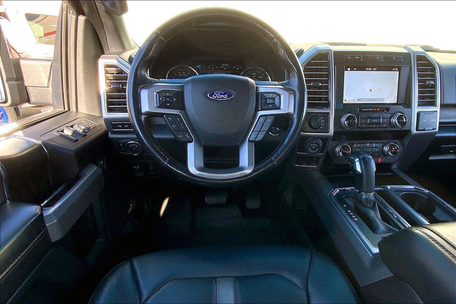 Used 2019 Ford F150 Platinum w/ Equipment Group 701A Luxury image 5