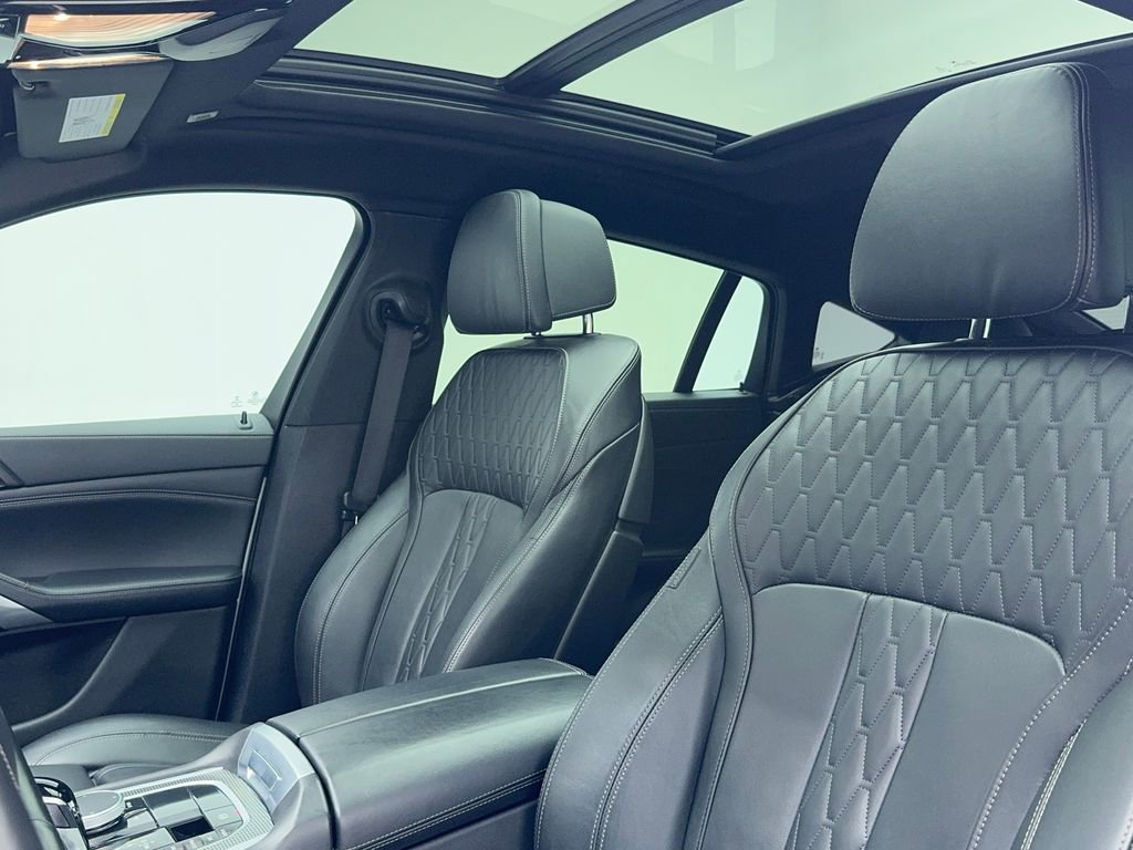 Used 2023 BMW X6 xDrive40i image 38