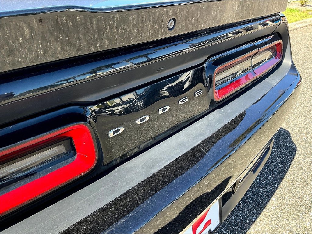 Used 2019 Dodge Challenger SXT RWD image 24