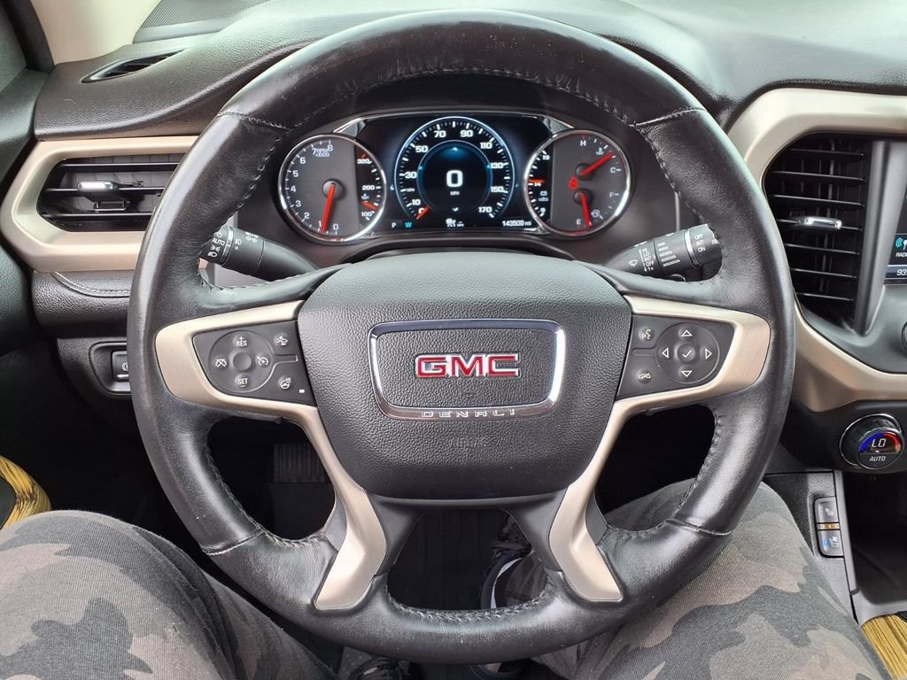 Used 2017 GMC Acadia Denali w/ Technology Package AWD/4WD image 14
