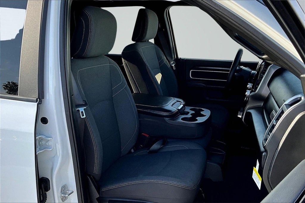 Used 2024 RAM 2500 Big Horn w/ Safety Group image 7