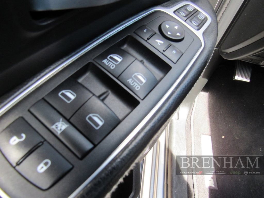 Used 2024 RAM 3500 Big Horn w/ Night Edition AWD/4WD image 14