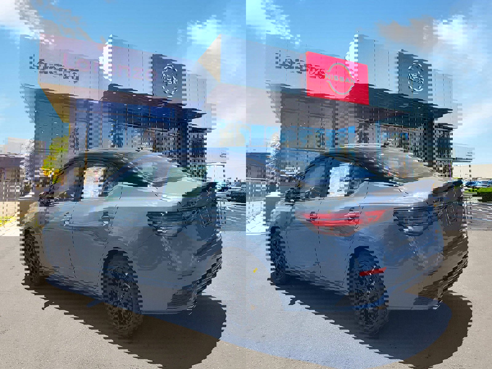 New 2025 Nissan Sentra SR w/ Midnight Edition image 6