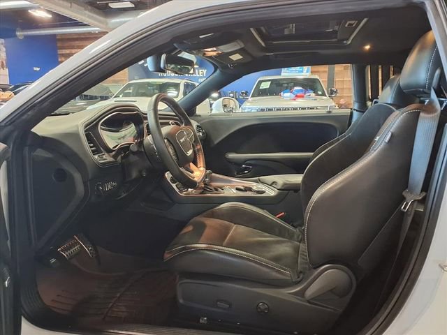 Used 2022 Dodge Challenger SRT Hellcat w/ Plus Package image 16