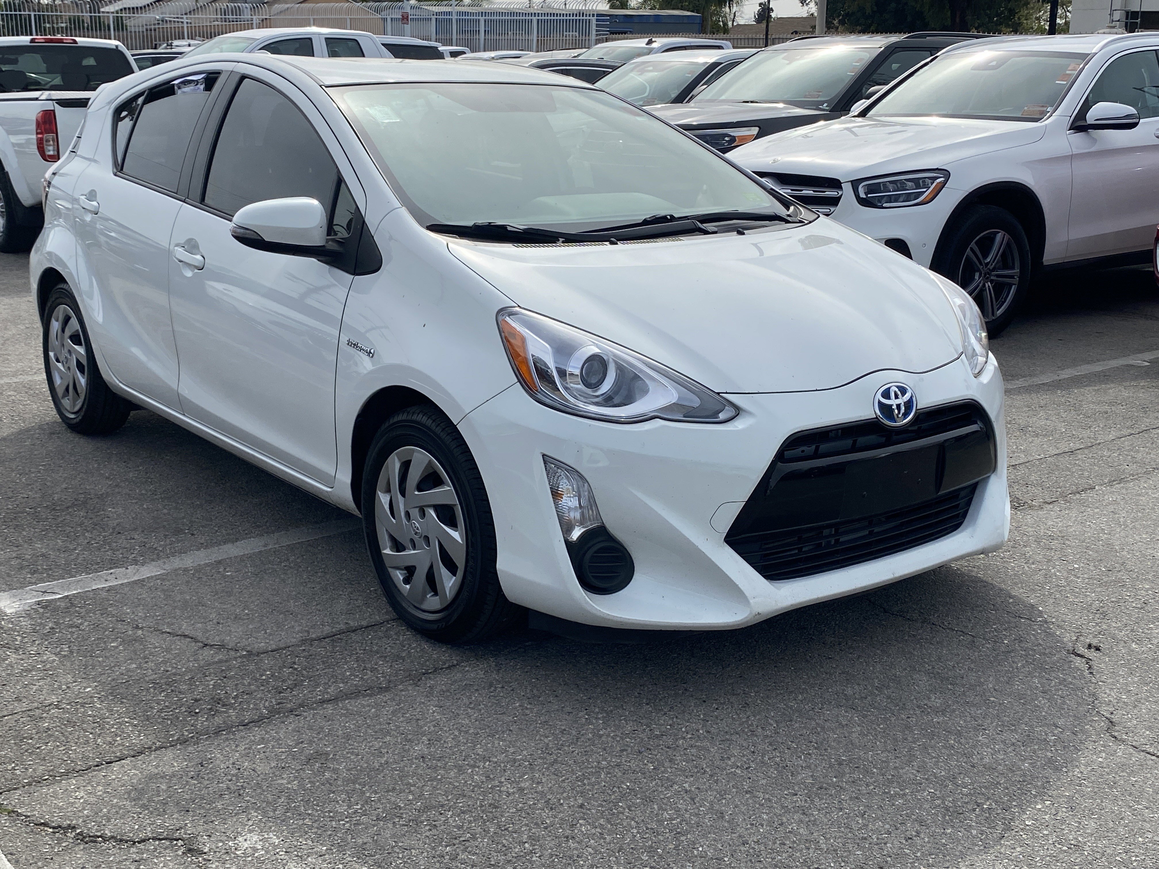 Used 2015 Toyota Prius C Two image 4