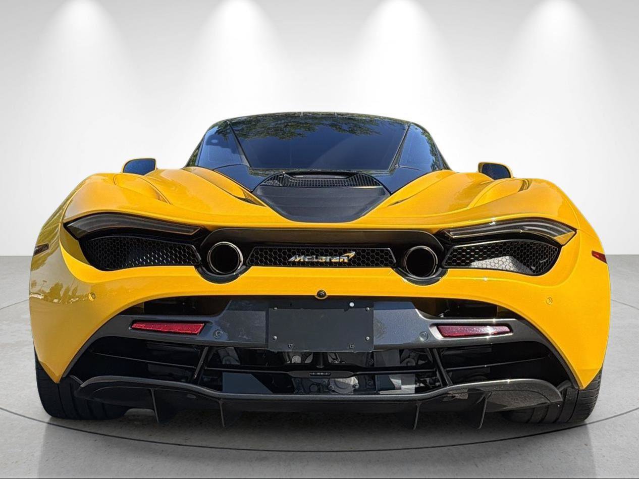 Used 2019 McLaren 720S RWD image 4