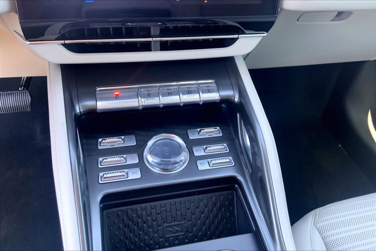 New 2026 Lincoln Nautilus Reserve w/ Jet Appearance Package AWD/4WD image 19