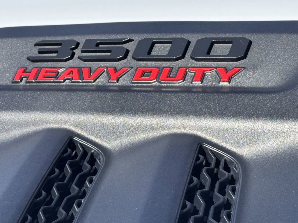 Used 2024 RAM 3500 Laramie w/ Night Edition AWD/4WD image 10