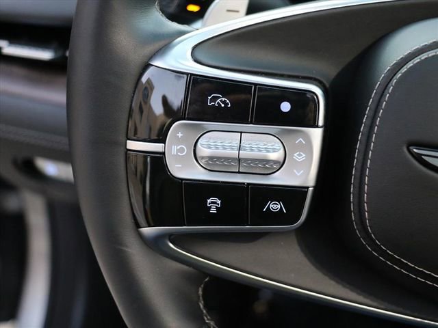 Used 2023 Genesis G90 3.5T image 28