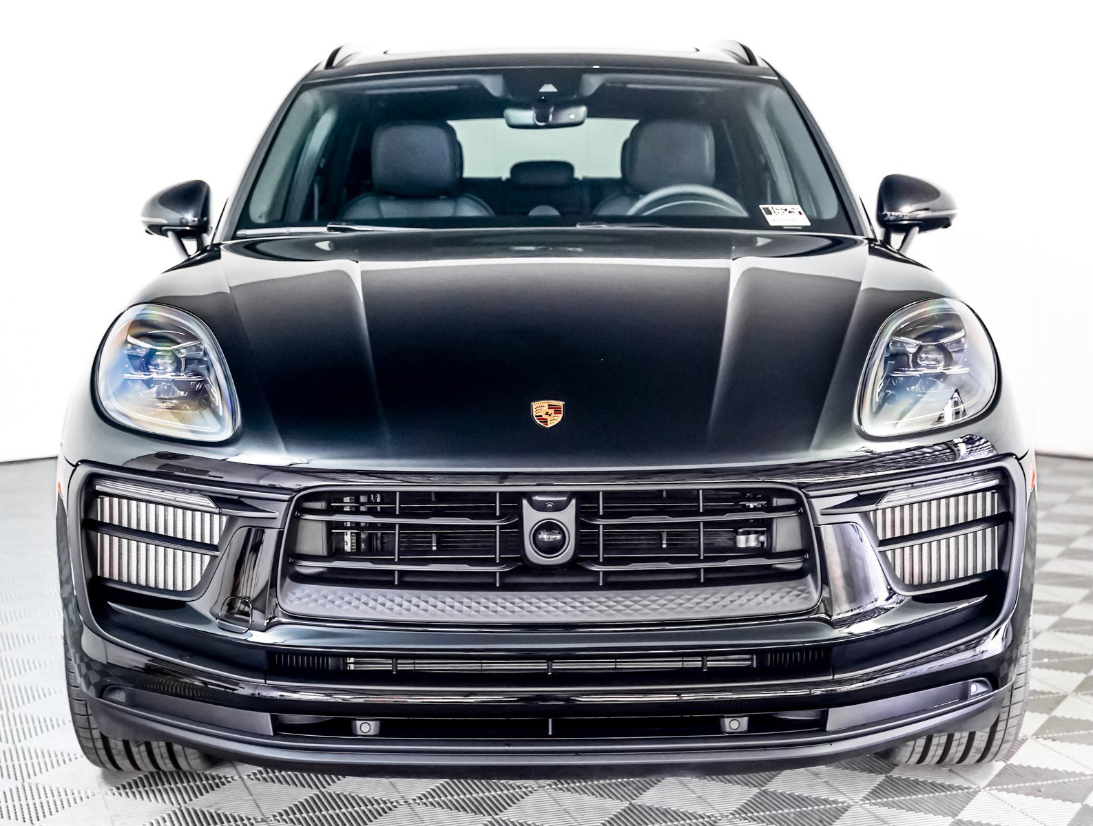 New 2026 Porsche Macan S image 7