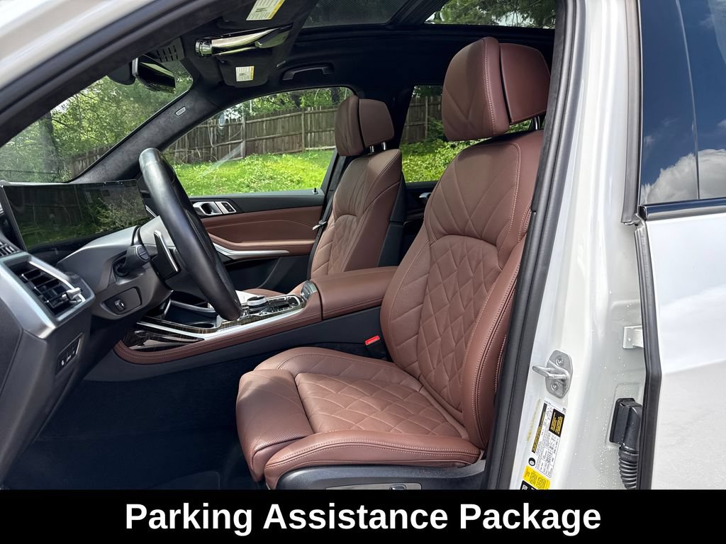 Used 2024 BMW X7 xDrive40i w/ Executive Package AWD/4WD image 12
