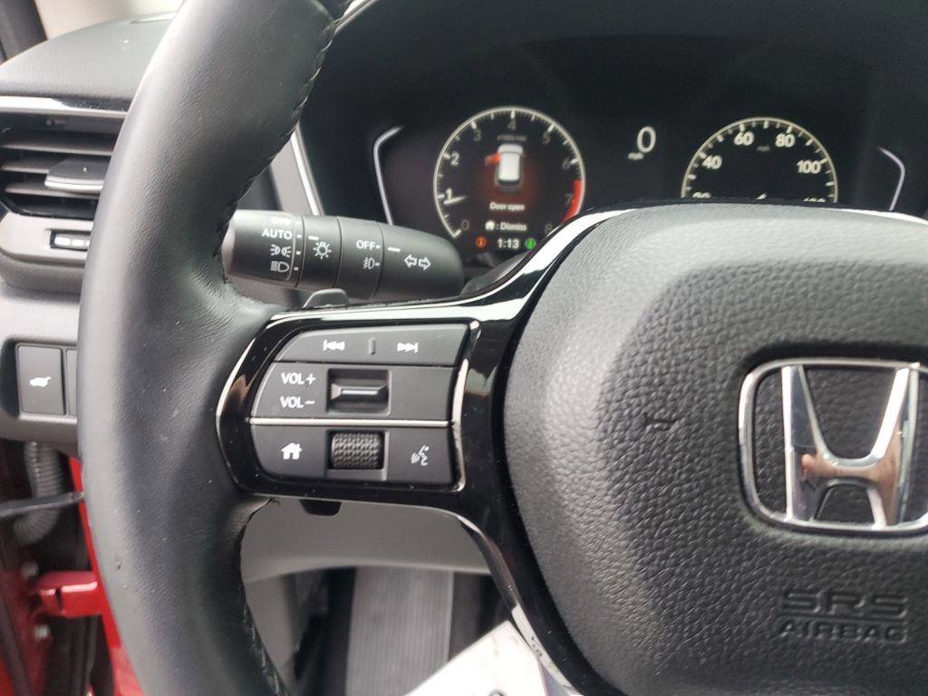 Used 2023 Honda Pilot Touring image 18