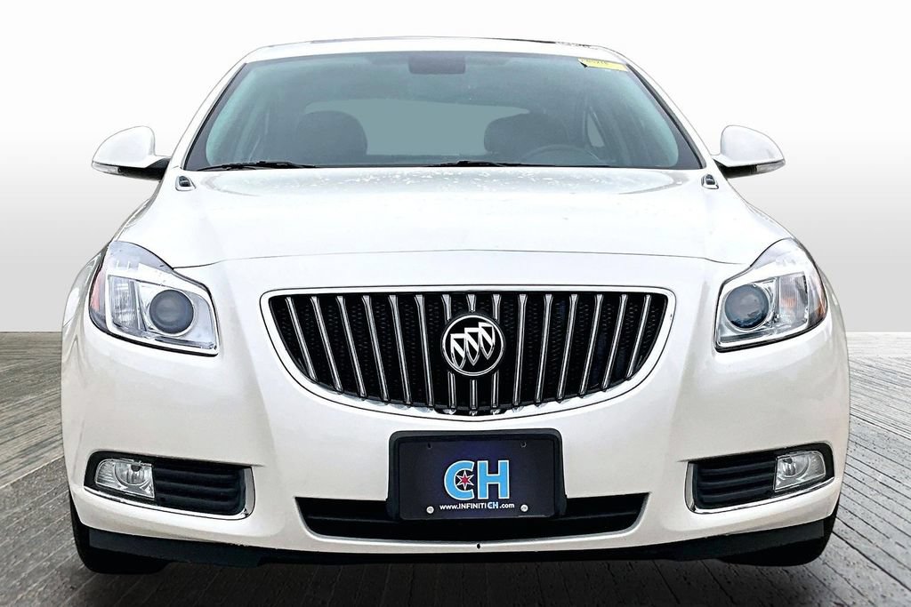 Used 2013 Buick Regal Premium FWD image 2
