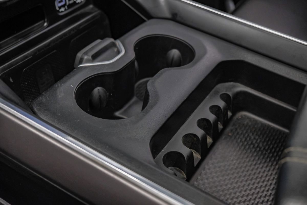 Used 2024 RAM 3500 Laramie w/ Night Edition image 25