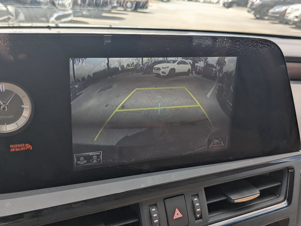Used 2022 Lexus ES 350 w/ Premium Package FWD image 8