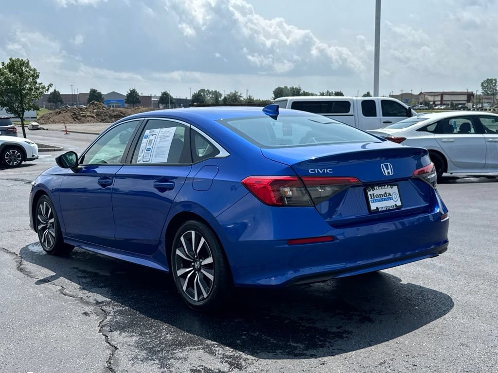 Used 2023 Honda Civic EX image 3