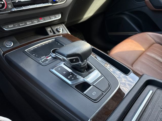 Used 2019 Audi Q5 Prestige w/ Prestige Package image 27