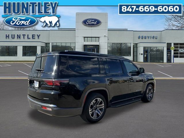 Used 2022 Jeep Wagoneer Series III w/ Convenience Group I image 5