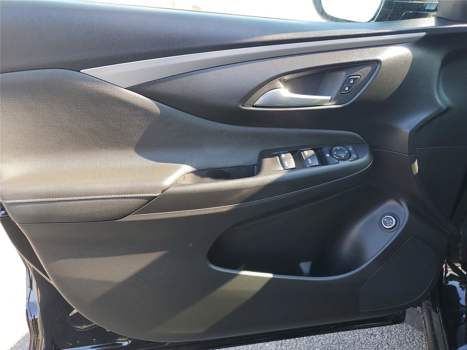 New 2026 Buick Envista Avenir image 18