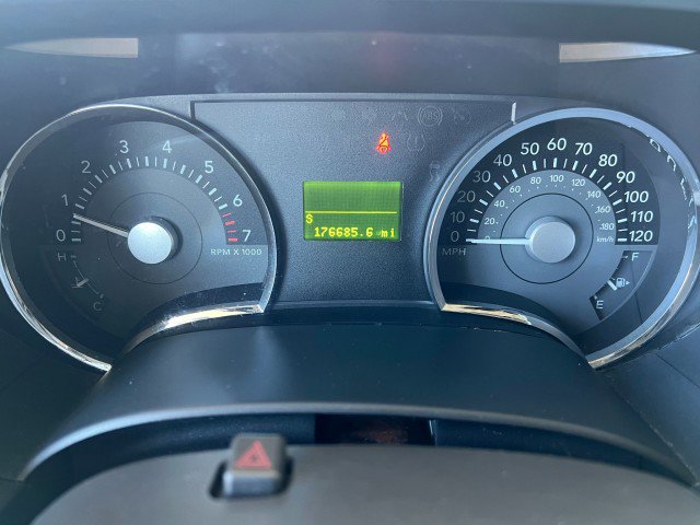 Used 2008 Mercury Mountaineer Premier image 24