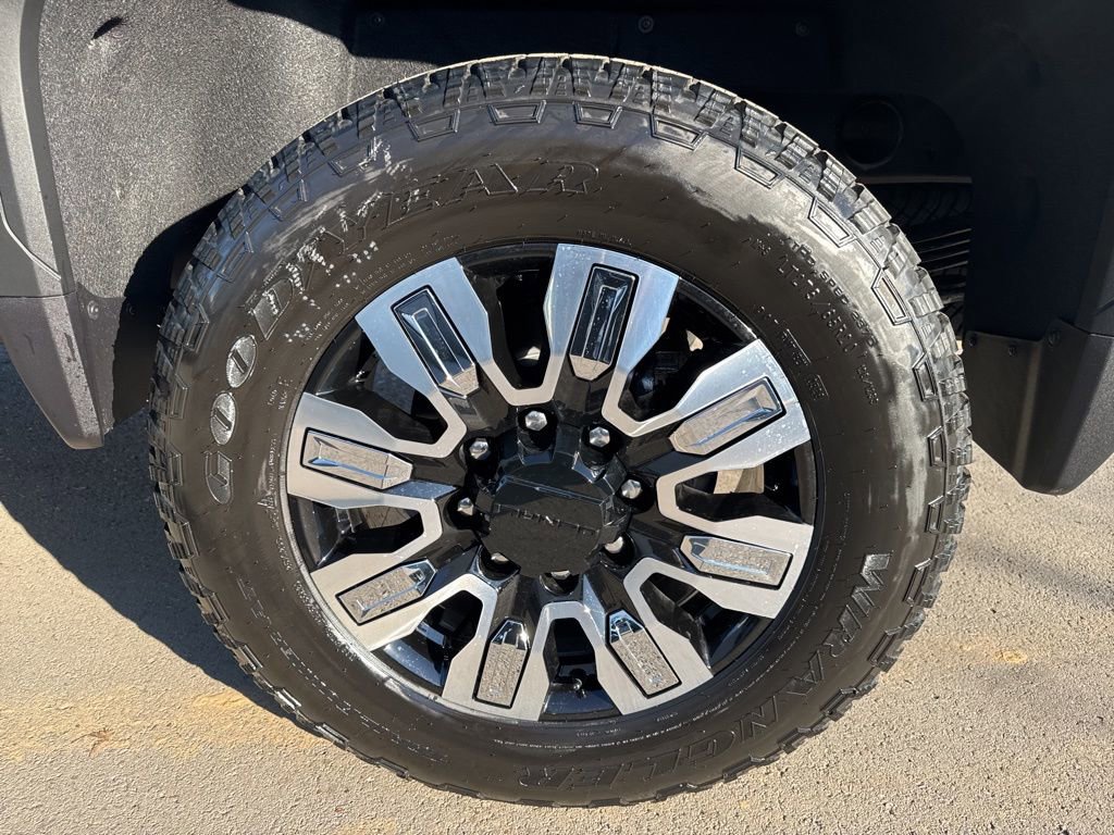 New 2026 GMC Sierra 2500 Denali w/ Denali Reserve Package image 33