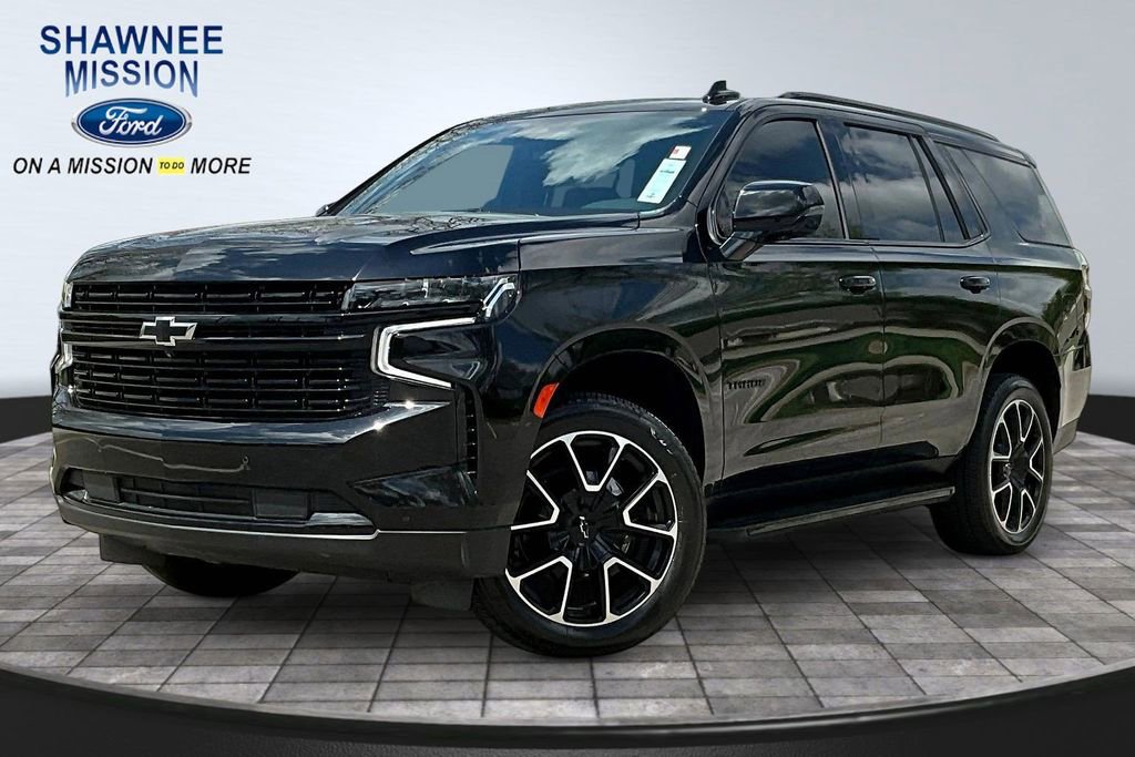 Used 2024 Chevrolet Tahoe RST w/ Luxury Package AWD/4WD image 1