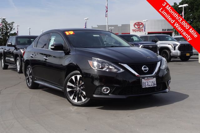 Used 2019 Nissan Sentra SR w/ Exterior Package image 2
