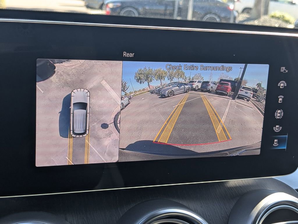 Certified 2022 Mercedes-Benz GLC 300 4MATIC w/ Premium Package Lite image 8