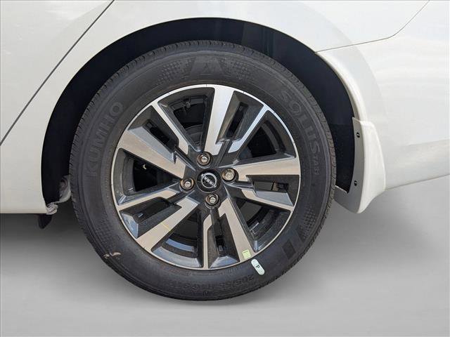 New 2025 Nissan Versa SV w/ Trunk Package FWD image 9