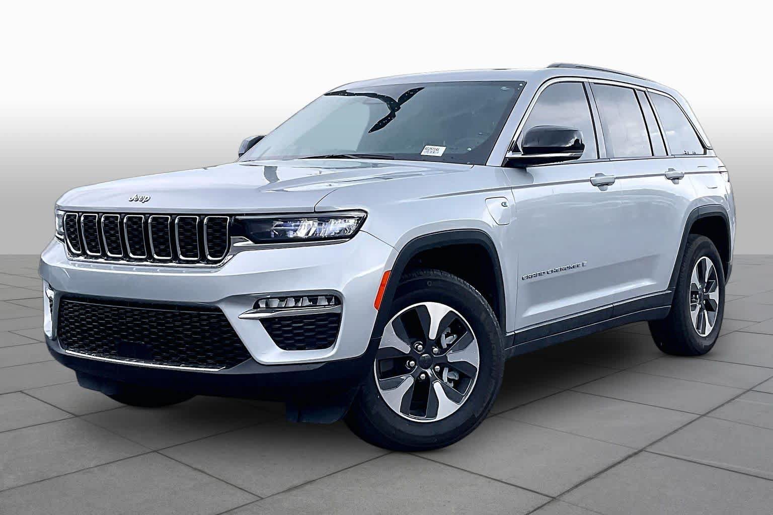 Used 2024 Jeep Grand Cherokee Limited 4xe AWD/4WD image 2
